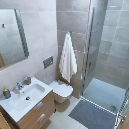 Elite 2b Apartamento *